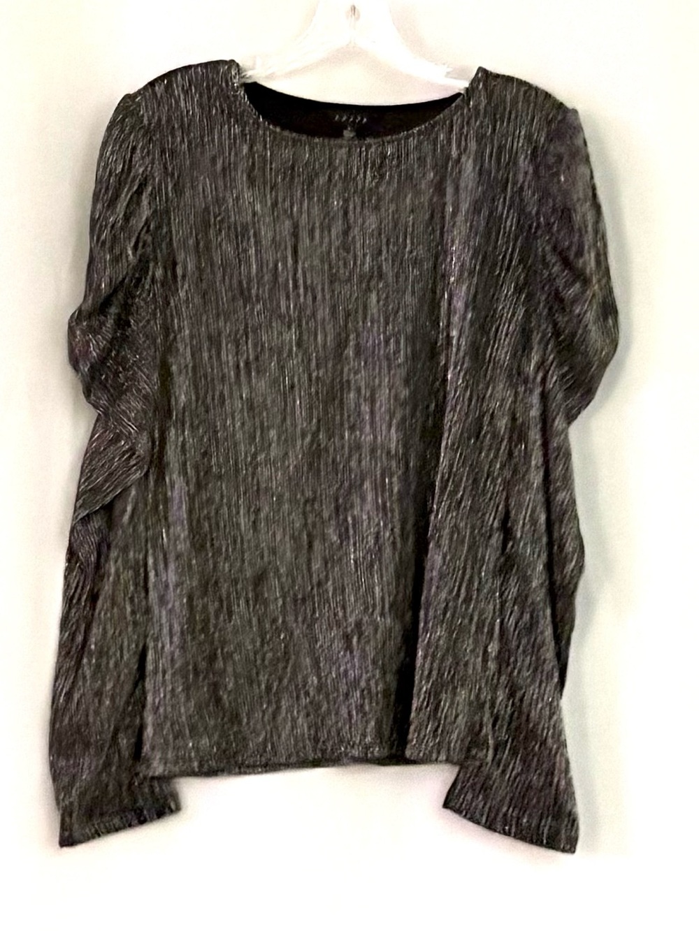 Adiva Metallic Crinkle Long-Sleeve Women’s Top - Silver